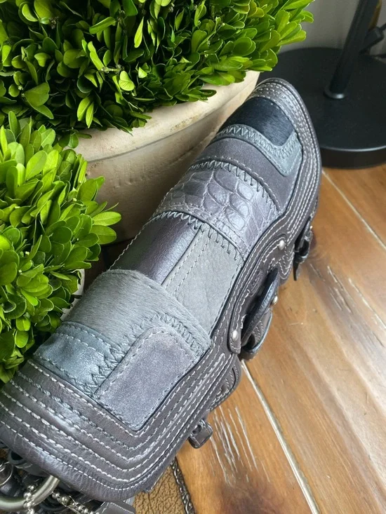 Coach Legacy Limited Edition Garcia Pieced Leather XL Clutch - Picture 6 of 15